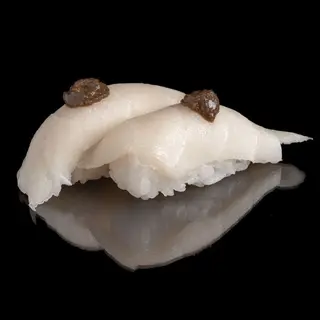 103B. NIGIRI DE PEZ MANTEQUILLA