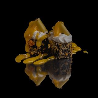 128.Hosomaki frito de mango