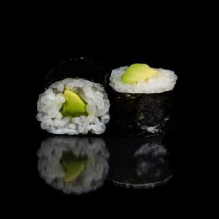 113.Maki de aguacate 