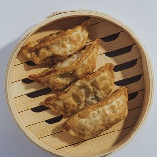 Gyozas De Pollo (4 uds.)