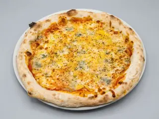 Pizza 5 Quesos