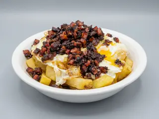 HUEVOS ROTOS CANALLAS