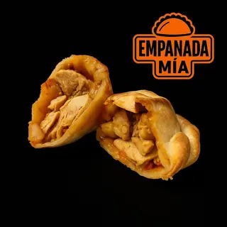 Empanada De Pollo Tradicional