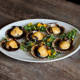 Zamburiñas flambeadas