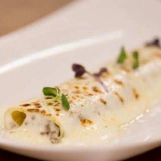 Canelón de foie y pato