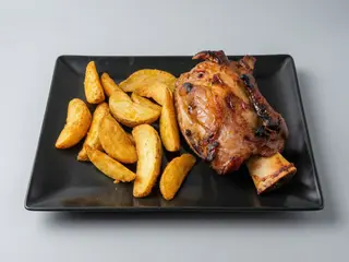 Codillo asado a baja temperatura