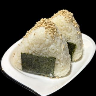 Onigiri Spicy Tuna