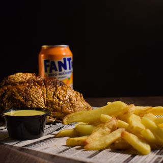 Pollo a la brasa la pechugona