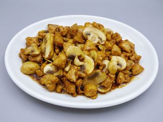 pollo con champiñones