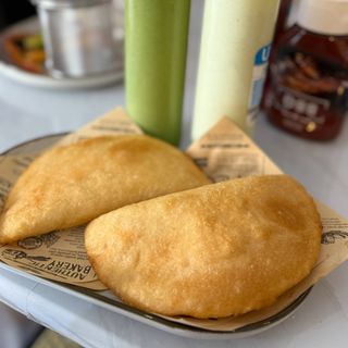 Empanada Queso