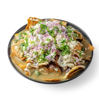 Chilaquiles Con Pollo