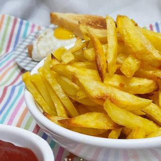 Patatas fritas caseras