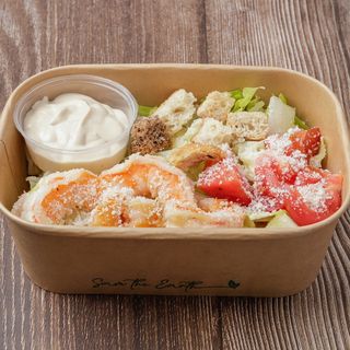 César con langostinos