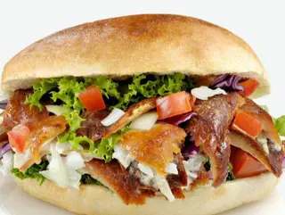 Kebab de pollo