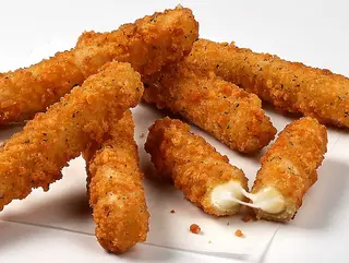 Palitos de mozzarella