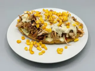 Patacón pollo