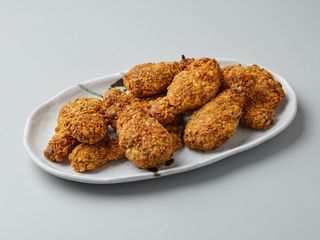 Menú pollo Frito con patata bebida 