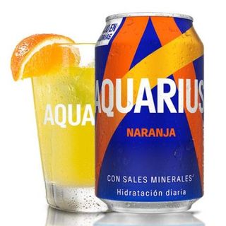 Aquarius naranja lata