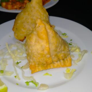 Vegetable samosa 
