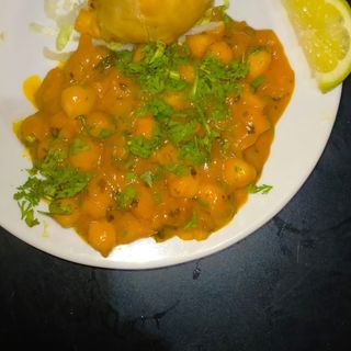 Channa  chat