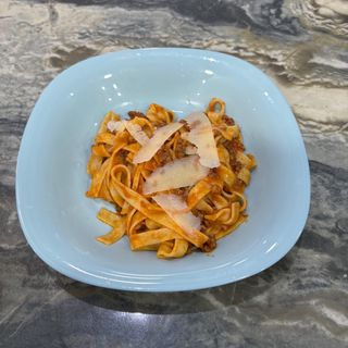 Tagliatella a la boloñesa
