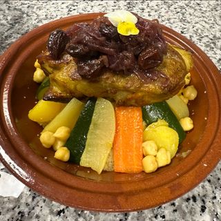 Couscous de cordero con verduras