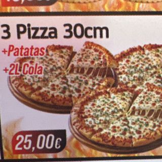 3 pizzaz (30cm)con patata+2L coco cola