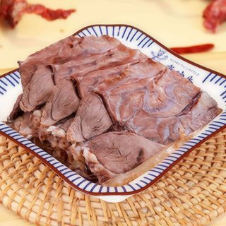 Ternera estofada 卤牛肉