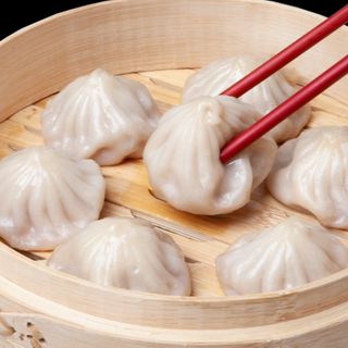 Wuxi Xiao Long Bao de cerdo con caldo (4u)