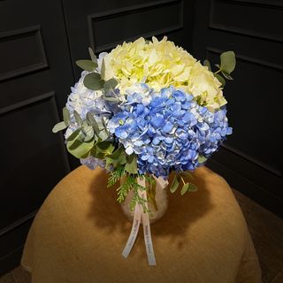 Ramo «Esperanza» de Hortensias pequeño