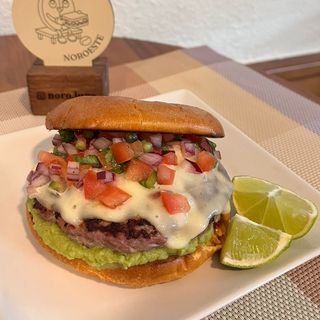 Hamburguesa Mexicana