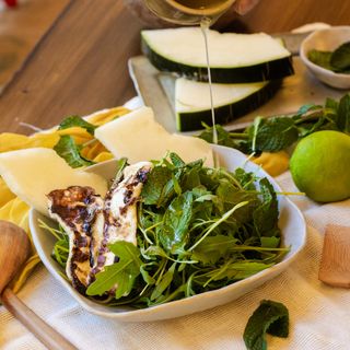 Ensalada De Melón Y Queso Halloumi Asado