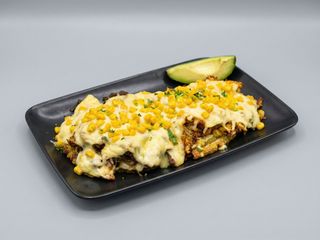 Patacón Con Pollo Y Queso