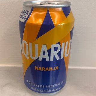 Aquarius de naranja 
