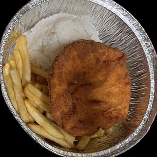 009.Ternera empanada(1ud.)con arroz y patatas