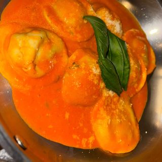 Pasta Raviolón De Pera Y Gorgonzola