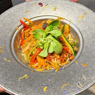 Verduritas al wok con soja y sésamo
