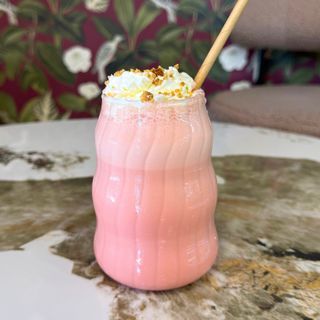 Frappuccino Strawberry Cheesecake