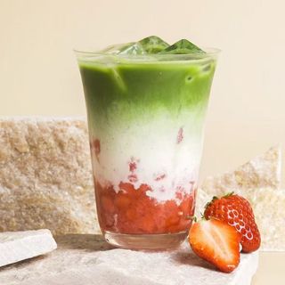 Ice Matcha Latte Fresa