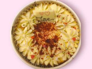 Red velvet y chocolate blanco 2/3 raciones