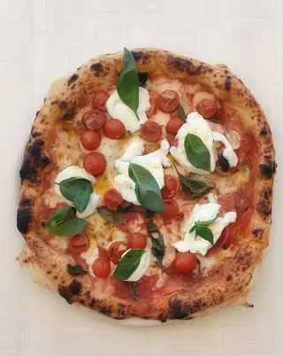 Pizze Bufalina (33 X 33 Cm.)