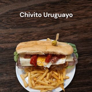 Chivito Uruguayo