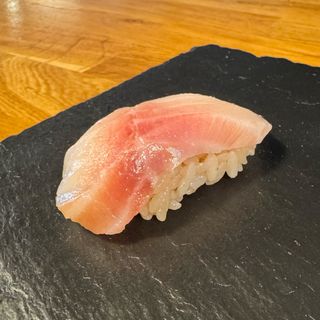 Nigiri Dorada