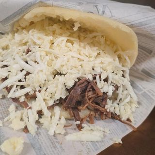 Arepa rellena (1 ud.)