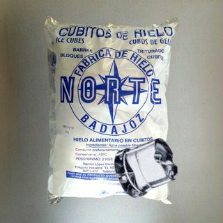 CUBITOS DE HIELO