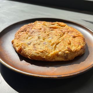 Tortilla De Papas Con Cebolla