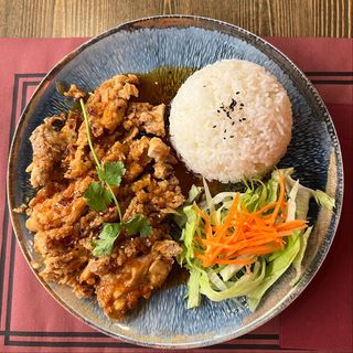 Arroz Al Estilo Hoi An- Com ga hoi an