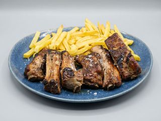 CHURRASCO DE COSTELA DE PORCO