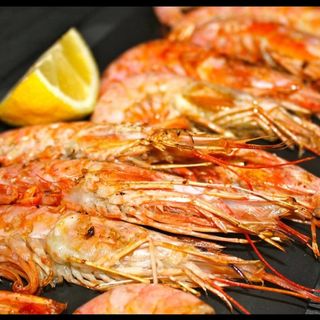 LANGOSTINOS Á PRANCHA