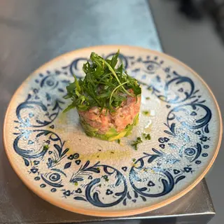 Tartar de salmón y aguacate